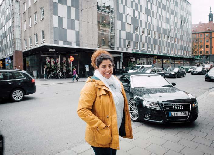 FOTO: FOTO: MAJA MAJA BRAND blir Odenplans Så mycket fixar gravida De Många tänker konster ge varierar Lina sittplats stans i Stockholm på samma scen nya vårdköer kollektivtrafiken shoppingtunnel