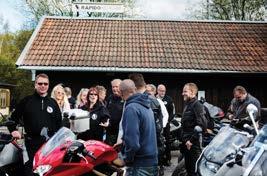 Det finns ingen annan vanlig MC-klubb som ligger så här centralt i Stockholm. Många åker hit med hojen och tar en fika, det är lätt att åka in från Hammarby-hållet, säger han.
