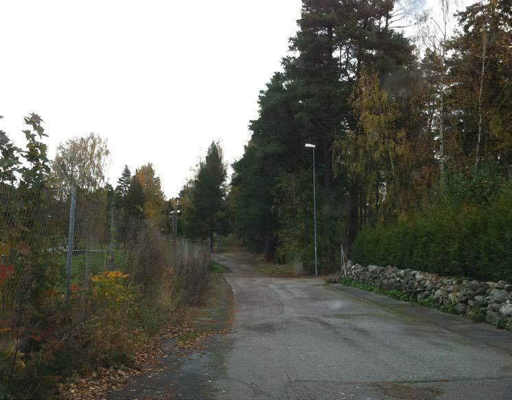 Eskilstuna kommun 13 (18) Gator och trafik Gatunät och trafik Gatorna i området är asfalterade och har belysning.
