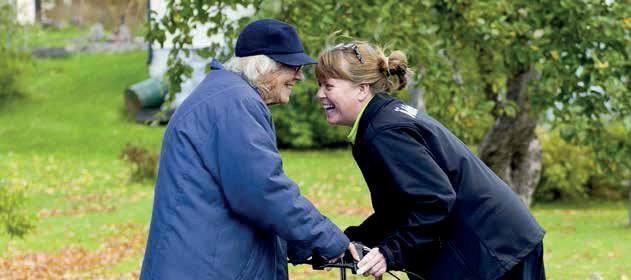 Vi är ett lite mindre och mer personligt omvårdnadsföretag som erbjuder hemtjänst, Basal hemsjukvård och hemrehabilitering i Roslagen.