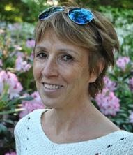 Anne Wickström, Med Dr, Physiotherapist, Department of Pharmacology and Clinical Neuroscience, Umeå University Hon har arbetat inom området neurologisk fysioterapi sedan mitten av 80-talet och varit