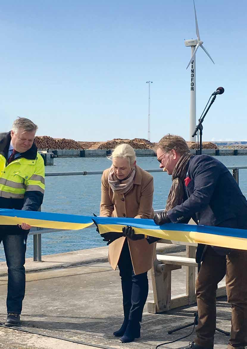 SJÖFARTSVERKET LEVERERAR HÅLLBAR SAMHÄLLSNYTTA Samhällsvinst för flera parter Farledsprojekt drivs ofta av Sjöfartsverket i samarbete med hamnar, kommuner och andra myndigheter.