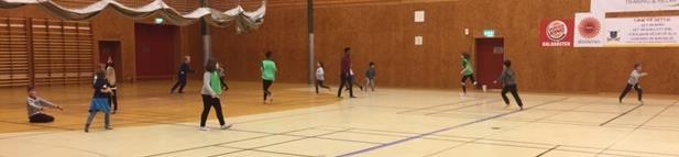 Bowling på höstlovet Fritidshemmen på Markusskolan spelade bowling på höstlovet som Skol IF betalade. 27 tjejer och 32 killar samt deras fritidspersonal deltog.