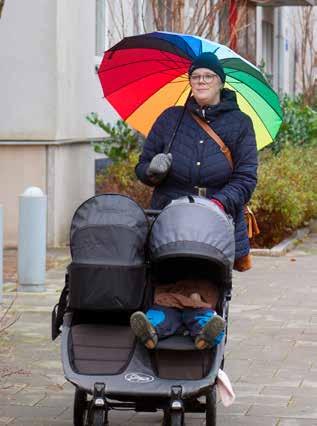 nära, grön och sammanhållen stad år 2035. Visionen berör på många sätt hur staden ska fungera och upplevas till fots.