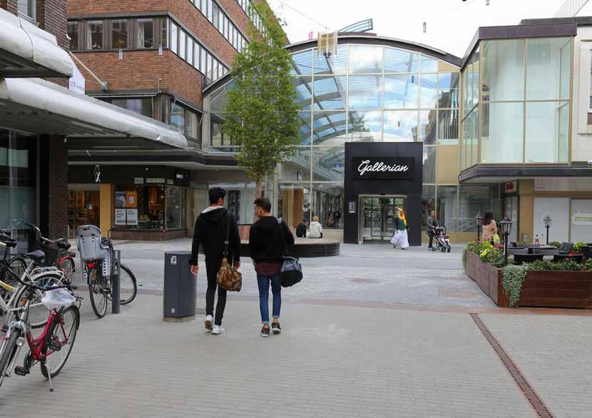 Kungsgatan etapp 2 Tidplan: Byggnation pågår Total investering: 46 miljoner kr Närhet till centrum: 0 km Foto: Stadsbyggnadsförvaltningen Kungsgatan möter framtiden Våren 2016 påbörjades första