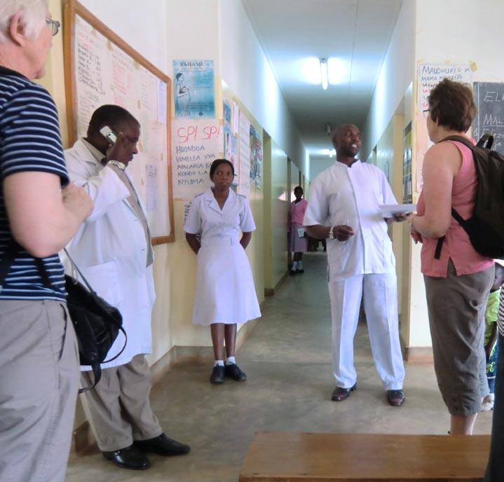 Vår första anhalt var Bukoba där ELCT/ evangelisk lutherska kyrkan i Tanzania/ har sitt stiftskontor. Vi hade vår utgångspunkt därifrån under några dagar för att under dagarna göra studiebesök.