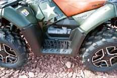 SUMMERING Totalt sett fastnade vi framför allt för denna Sportsmans yttre och även motorns karaktär. Det här är en väl utrustad maskin som har allt man kan önska och begära av en sådan här värsting.