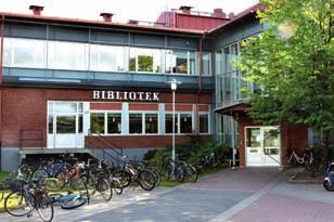 I Umeå stad ska alla ha cykelavstånd till sitt närmaste bibliotek, det ska vara goda öppettider och Bokbussen ska