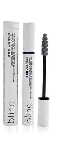 Blinc Black Lash Primer innehåller vårdande Myristoyl Pentapeptide-17 som stimulerar fransarna och ger dig finare fransar som upplevs längre.