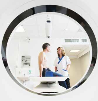Nästan alla strålterapikliniker köper in lasersystem för virtuell simulering. 4DCT Imaging används för att förbättra bildkvaliteten på tumörer som flyttar sig på grund av patientens andningsrörelser.