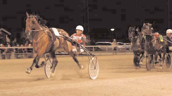 Tränare: Hultman Stefan, Ekerö Totalisatoromsättning: 1.555.033 kr. Odds: 5,45. Plats: 387,02. Svenskt Trav-Oaks (Gr I Nat) Solvalla 2 oktober. Lätt bana. 2.000.000 kr. 2140 m. 1 Electra Skift 14,3 1.