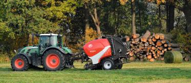 Flexkombipressar för rundbalar Tekniska specifikationer LELY WELGER &KCOGVGT DCNMCOOCTG O $TGFF DCNMCOOCTG O RP 160 V s Marknadens mest avancerade och flexibla rundbalpressar med flexkammare HÒT