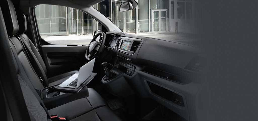 Peugeot garantier: 3 års nybilsgaranti eller 100 000 km, 3 år med Peugeot Assistance, 5 års genomrostningsgaranti och 2 års