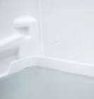 Efter ett tag bildas vattendroppar som rinner nedför väggen, så kallat kondensvatten.
