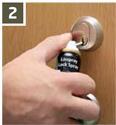 Ett krånglande lås kan i värsta fall hänga sig och göra att ytterdörren inte går att öppna.