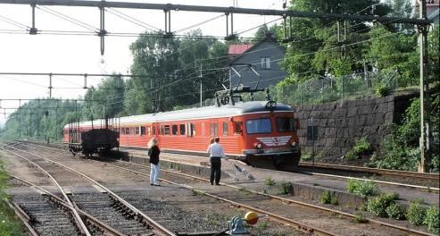 GBJ:s första styrelse och ledning var till stor del samma personer som i Bergslagsbanans styrelse. Förvaltningen var också till en början samordnad med Bergslagernas Järnvägars.