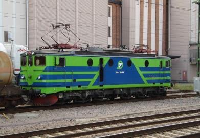 I det lilla samhället Ställdalen i Västmanland rusade ett skenande malmtåg norrifrån rakt in i en rälsbuss fullastad med skolbarn.