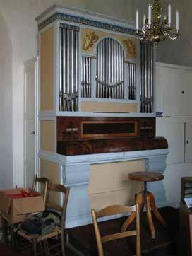 BYGGNADSVÅRDSRAPPORT 2007:121 13 Kulturhistorisk karakterisering och bedömning Hjälmseryds gamla kyrka har en särställning bland länets kyrkor genom sin historia som i modern tid återuppbyggd