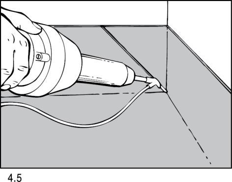 5 Efter trådsvetsning av inåt- och utåtgående hörn ska fogen i golvvinkeln tillsmältas. (använd lödkolv eller liknande verktyg). 4.