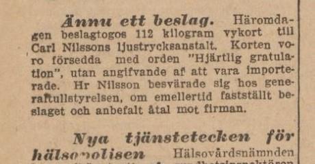 I Fogelås Prestgård, bruden är dotter till Kyrkoherde Hasselrot. Flere av skaran(?) äro bekanta till oss. Det är Emilie Nilsson från Krångelbäck som sitter på verandan.