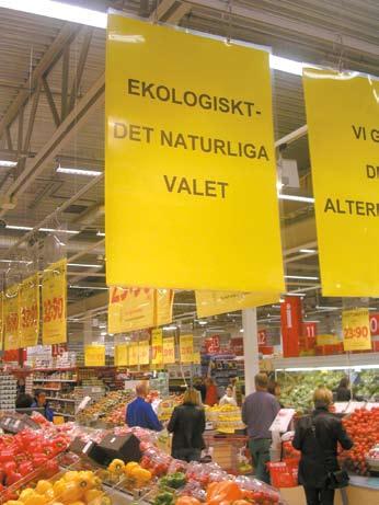 samma år. Vid en jämförelse med v 38 föregående år har ICA Maxi ökat omsättningen av KRAVmärkta produkter med 90 procent.