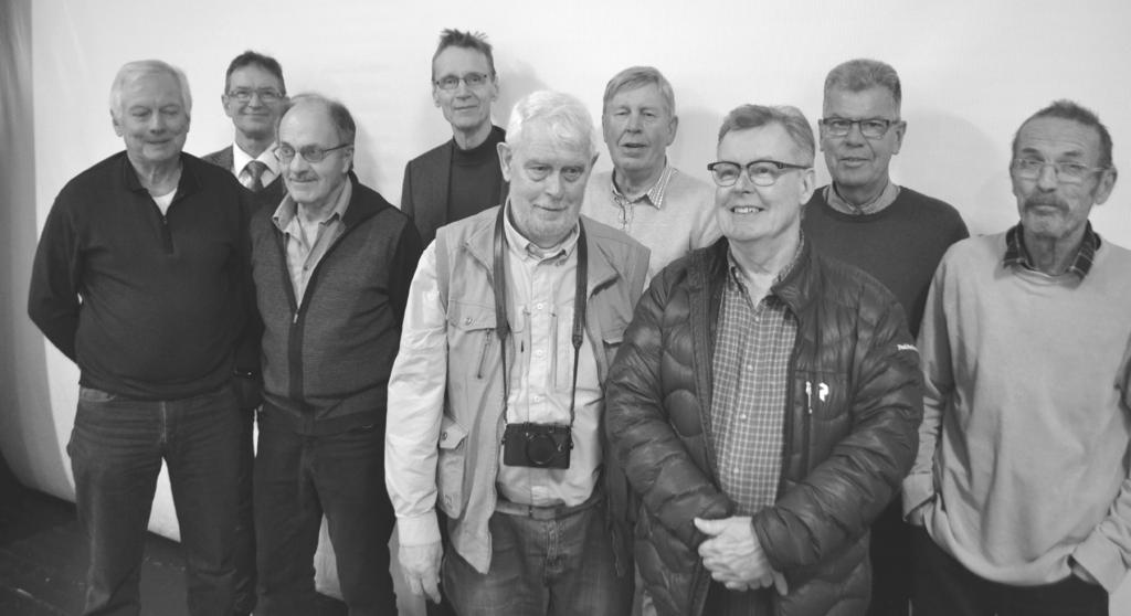 FOTO: ROGER GRANATH FOTO: ROGER GRANATH Efter årsmötet onsdagen den 28 mars i Folkets Hus såg största delen av styrelsen ut som tidigare, förutom nytillskottet på en suppleantpost i form av Göran
