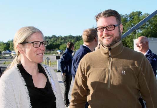 vid våra vatten samt användningen av nödsändare. Fortfarande är det äldre män utan flytväst, ensam i mindre båt som är överrepresenterade i drunkningsolyckor.