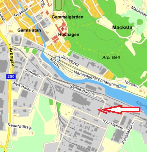 15 Köping, Djuphamnen (Kaj 1-8): Adress: Nya Hamnvägen (GPS N 59 30, 034 E 016 00, 817) till grind. Använd kod för att passera igenom grind in på hamnområdet.