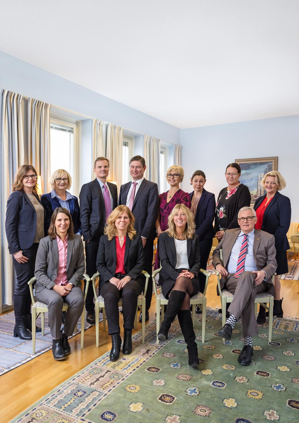 Styrelse KPA AB Styrelse KPA AB Främre raden från vänster Bakre raden från vänster Susanna Järnek, arbetstagarrepresentant Lena Dahl Elisabeth Sasse Lena Micko, vice ordförande