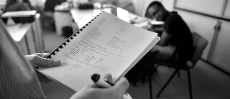 Rådgivningsbyrån finner det vidare problematiskt att artikel 34 ger medlemsstaterna möjlighet att villkora visst socialt bistånd på deltagande i integrationsåtgärder.