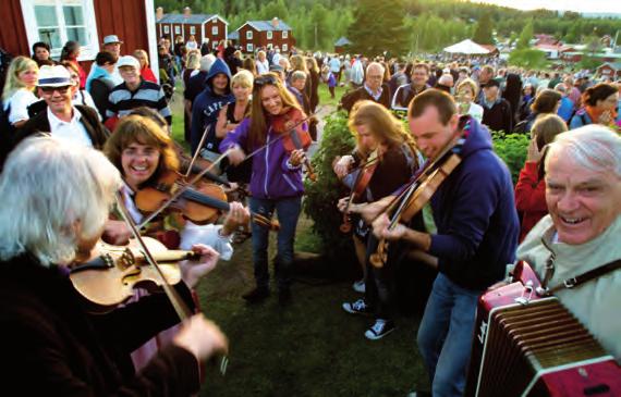 www.folkmusikenshus.se Spelets och dansens stämma!