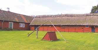 MORUPS SAMTIDSMUSEUM Strax norr om Falkenberg efter gamla E-6, är ett för Sverige unikt museum som i huvudsak behandlar tiden 1939-45 med avseende på de utländska flygplan och besättningar som