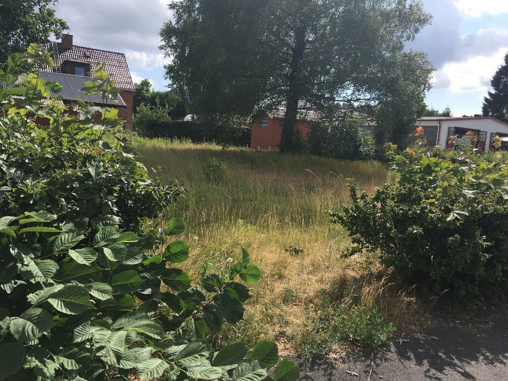 Även andra avgifter som lagfartskostnader och bygglovsavgift bekostas av köparen. För att underlätta bygglovsprocessen är en nybyggnadskarta framtagen.