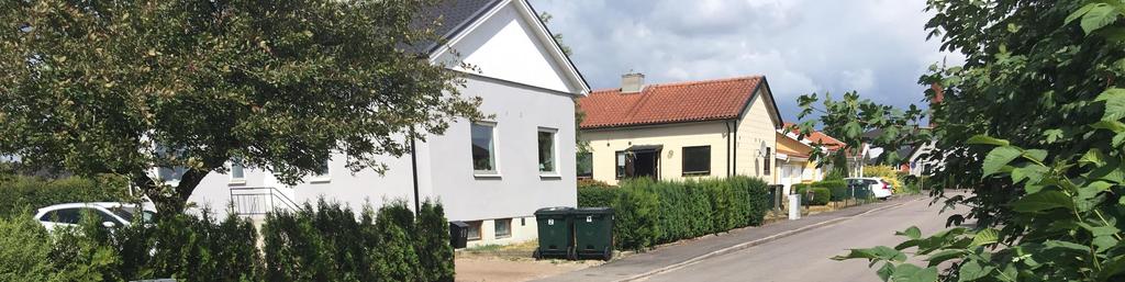 Byggnadshöjd Nockhöjd Totalhöjd Villatomten får som mest ha en byggnadsarea som motsvarar 33 procent av tomtarean.