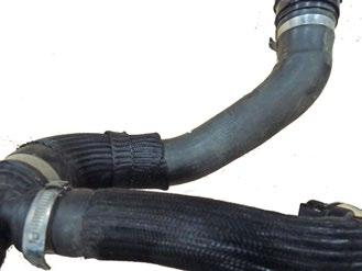 Einbaukabel (mit nbaustecker) von außen in den Motorraum ziehen. Steckverbindung von Heizung und Kabel bis zum nschlag ineinanderschieben O-Ring muß völlig dichtschließen.