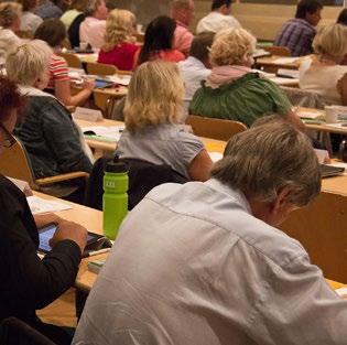 .. 7 Språkutbildning för läkare... 7 E-hälsa... 7 Lasarettet i Motala... 7 Miljö- och klimat... 8 FINANSPLAN... 9 Inledning... 9 Samhällsekonomisk utveckling... 9 Utdebitering.