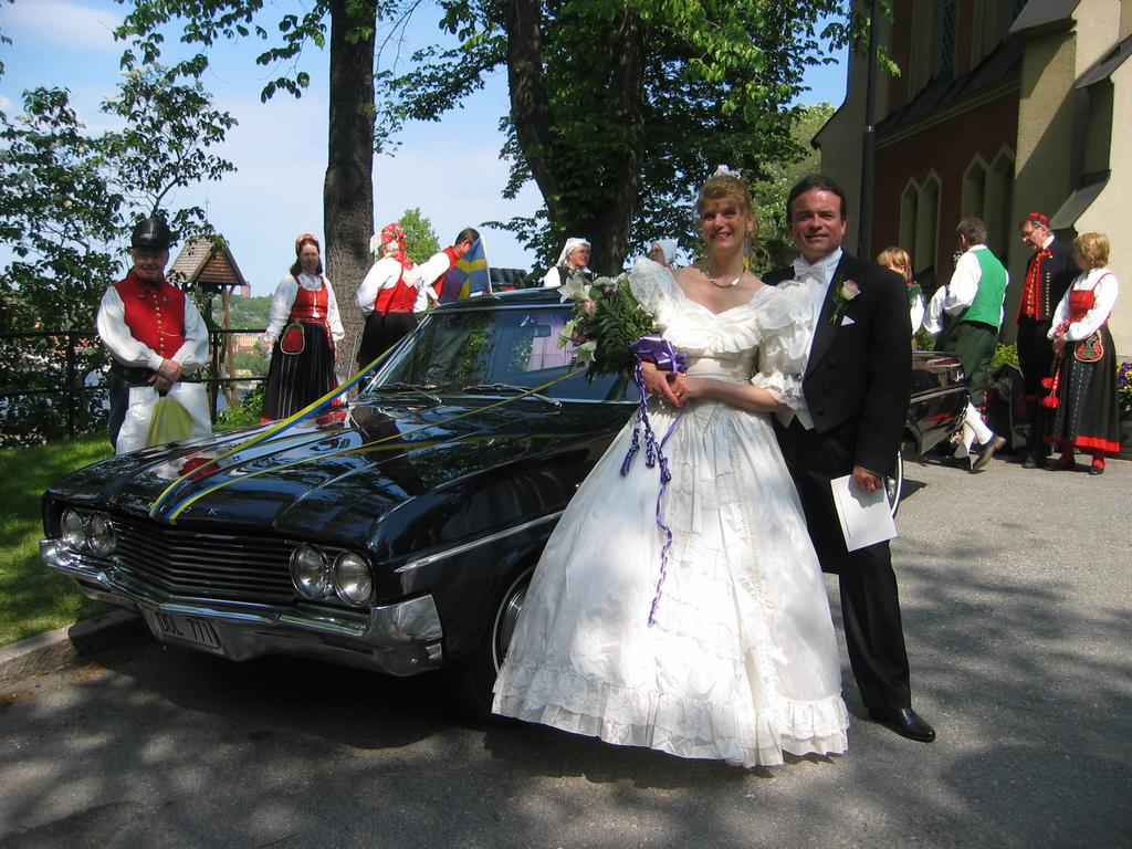 Maria har fått tre barn: Kristofer, Thomas och Heidi, som hon tog ensam hand i många år. Hon arbetade på matbespisningen på Eriksdalsskolan, där även barnen gick i skolan.