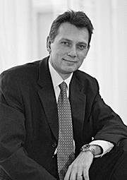 Modellens bakgrund Förvaltningsmodellen har rötter tillbaka sedan 2003, då Magnus Dahlgren och Stefan Holmgren utvecklade en unik filosofi och metodik för absolutavkastande förvaltning