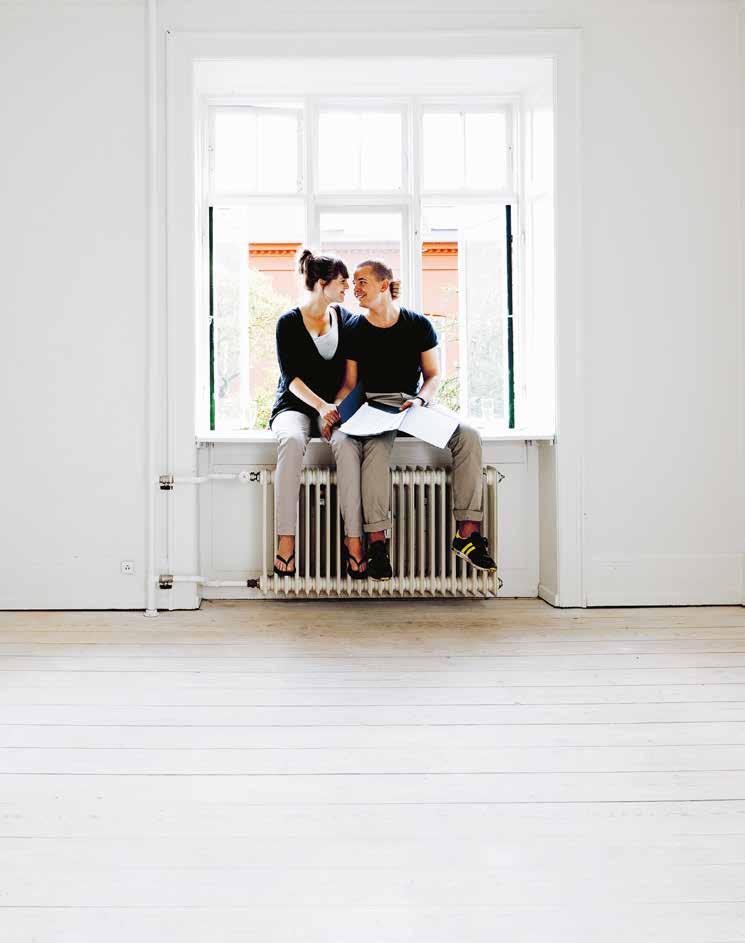 Vi vet vem som drömmer om att flytta hit. Och dit. BAKOM VARJE LYCKAD BOSTADSAFFÄR finns alltid en lycklig köpare. Någon som drömt om just din bostad. Vi har koll på vilka de är.