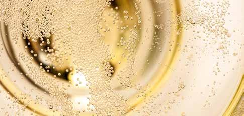 637444 Ekologiskt vin Tidigare betydde denna märkning att druvorna är ekologiskt odlade, det vill säga utan kemiska bekämpningsmedel och konstgödsel.