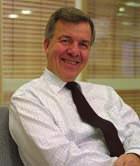 närståendes: 2 400 samt 50 000 köpoptioner Börje Bengtsson Senior Investment Manager Född 1947 Anställd sedan 2001