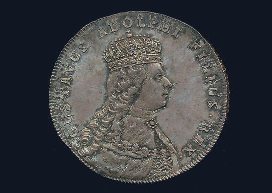 1540 1541 1542 1543 1544 1521 1522 1523 1524 1525 1526 1527 1528 82 Karl XIV Johan. Riksdaler 1821. SM 43.