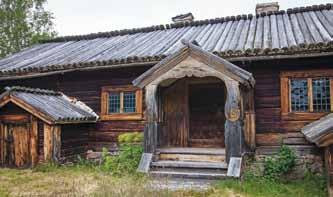I dag kommer besökare från hela världen för att beundra det välbevarade byggnadsminnet. Gården är ett praktexempel på härjedalsk timringskonst.