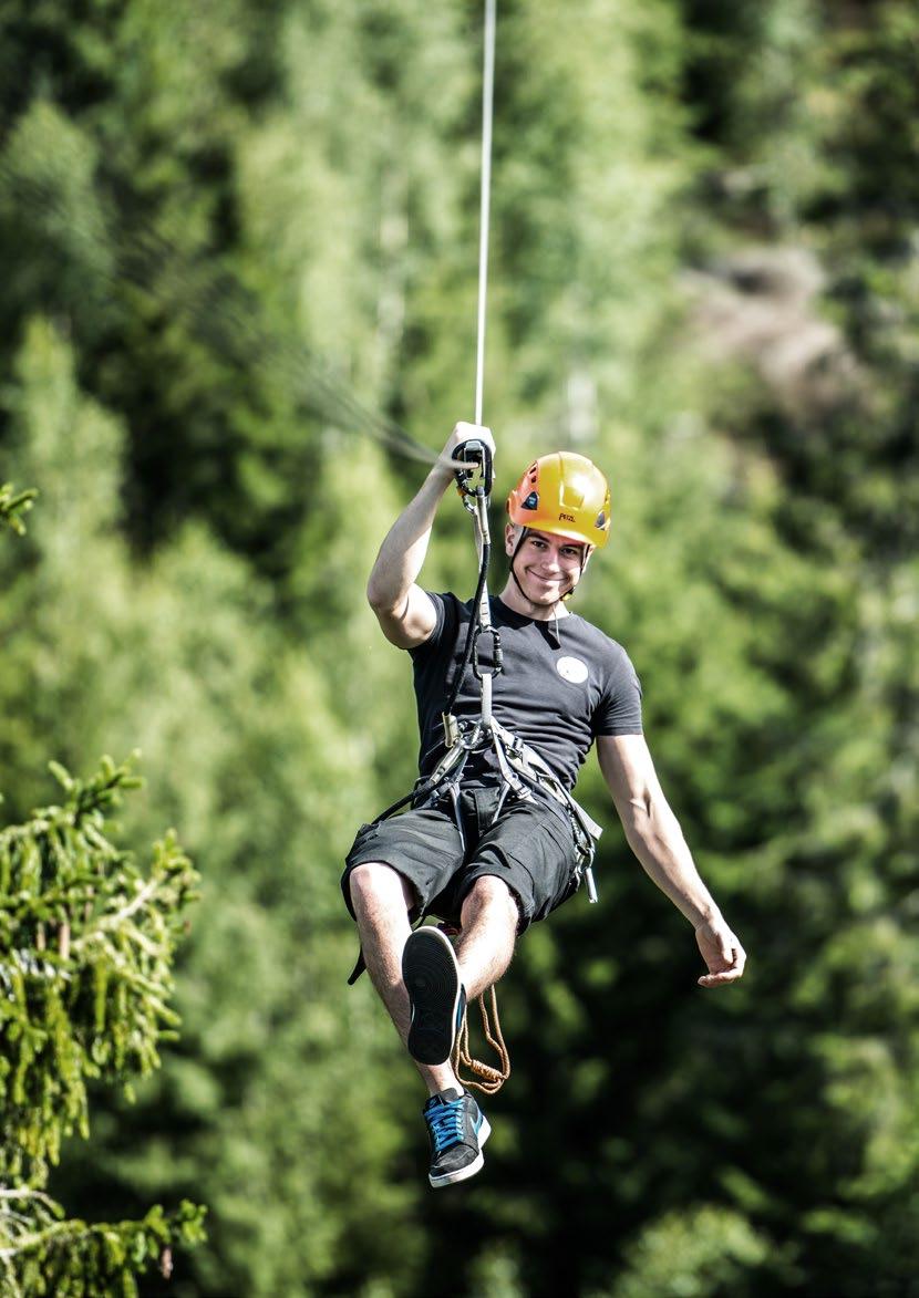 VÄLKOMMEN TILL EUROPAS LÄNGSTA ZIPLINE I SMÅLAND!