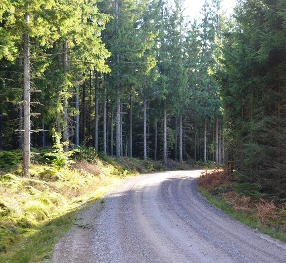 NUVARANDE DRIFTSKOSTNADER PER ÅR F ö r s ä k r i n g : S u m m a : kr kr D r i f t s k o s t n a d e r n a a v s e r n u v a r a n d e f ö r h å l l a n d e n o c h a n v ä n d a n d e.