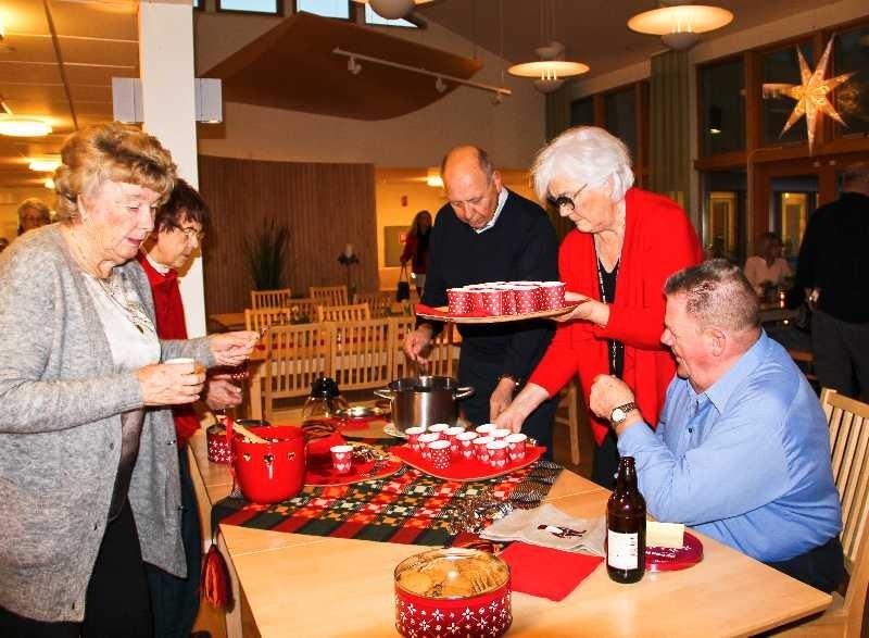 Nr9 December 2015 Årgång 14 Medlemstidning för Föreningen Öckerö HjärtLung Kallelse till Årsmöte Tisdagen den 2 Februari, 2016, kl:16.30 på Solhöjden, Öckerö Välkomna!