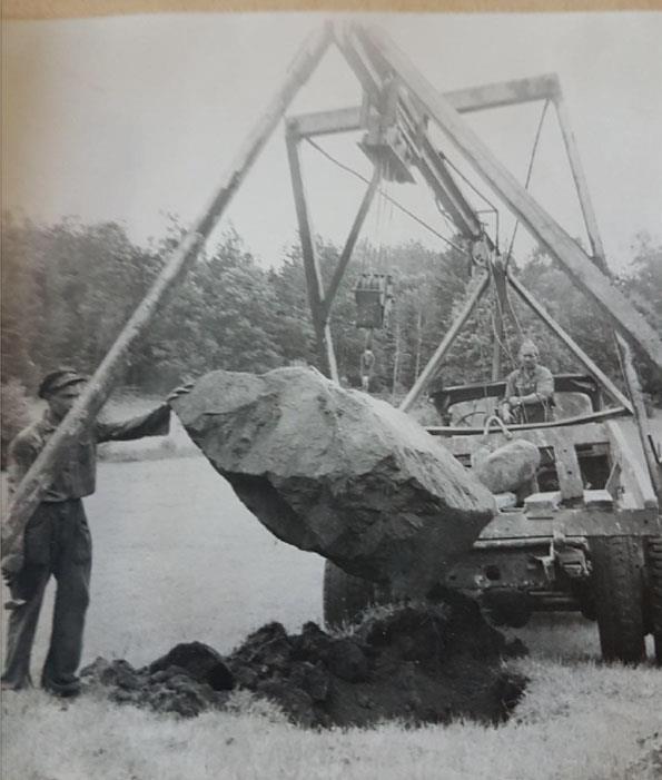 Han har varit ägare till gården Strågen, som han nu har överlåtit till en son.