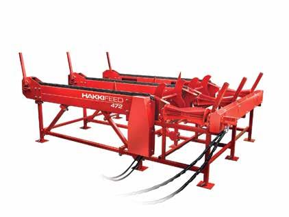 HakkiFeed 471-stockbord är utrustat med två starka transportkedjor. Två transportrullar ser till att veden förflyttar sig i sidled till vedmaskinens matarband.