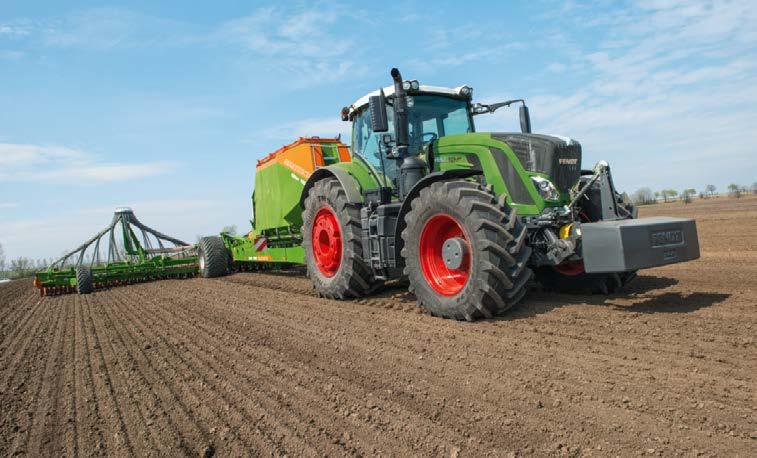När du använder ISOBUS-kompatibla sprutor, ödselspridare eller såmaskiner kan sektionskontrollen numera koppla upp till 36 sektioner. FENDT VARIOTRONIC Exakt styrnin, perfekt behandlin, höre skörd.