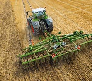 900 Vario uppnår detta med utrustninsalternativ som autostyrninen VarioGuide SetionControl eller dokumentationssystemet VarioDo. En Fendttraktors enastående bränsleekonomi är självklar.